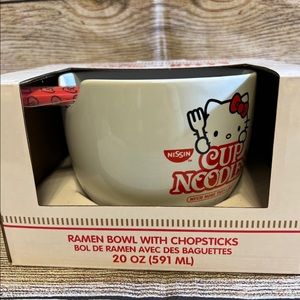 Hello kitty cup noodle bowl